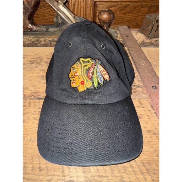 Chicago Blackhawks NHL Black‎ 47 Brand Clean Up Relaxed Fit Strapback Hat - Picture 1 of 7